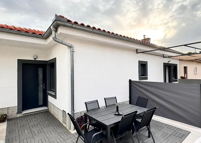 Noa 아파트 노비비노돌스키