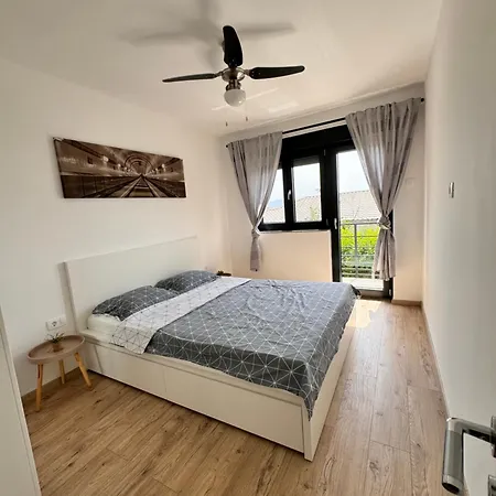 Noa Apartment *
