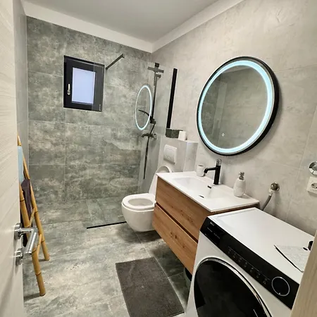 Noa * Novi Vinodolski